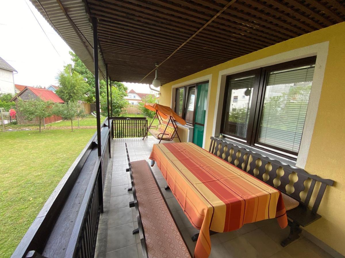 Gyoengyvirag Apartman Lenti Exterior foto