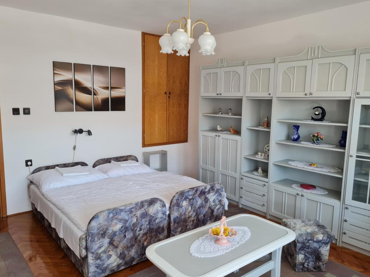 Gyoengyvirag Apartman Lenti Exterior foto