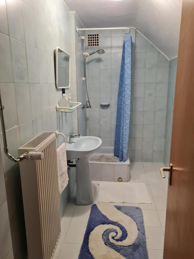 Gyoengyvirag Apartman Lenti Exterior foto
