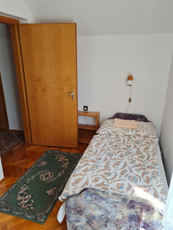 Gyoengyvirag Apartman Lenti Exterior foto
