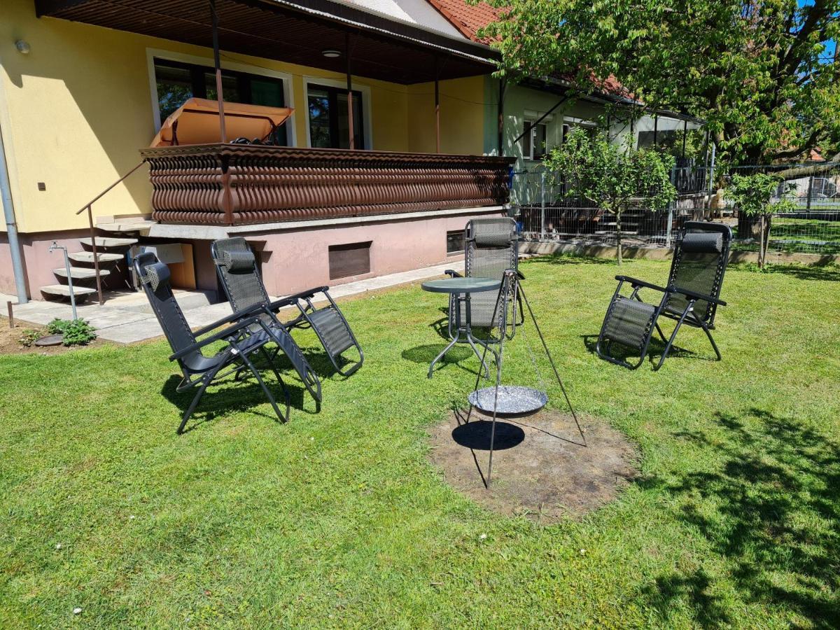 Gyoengyvirag Apartman Lenti Exterior foto