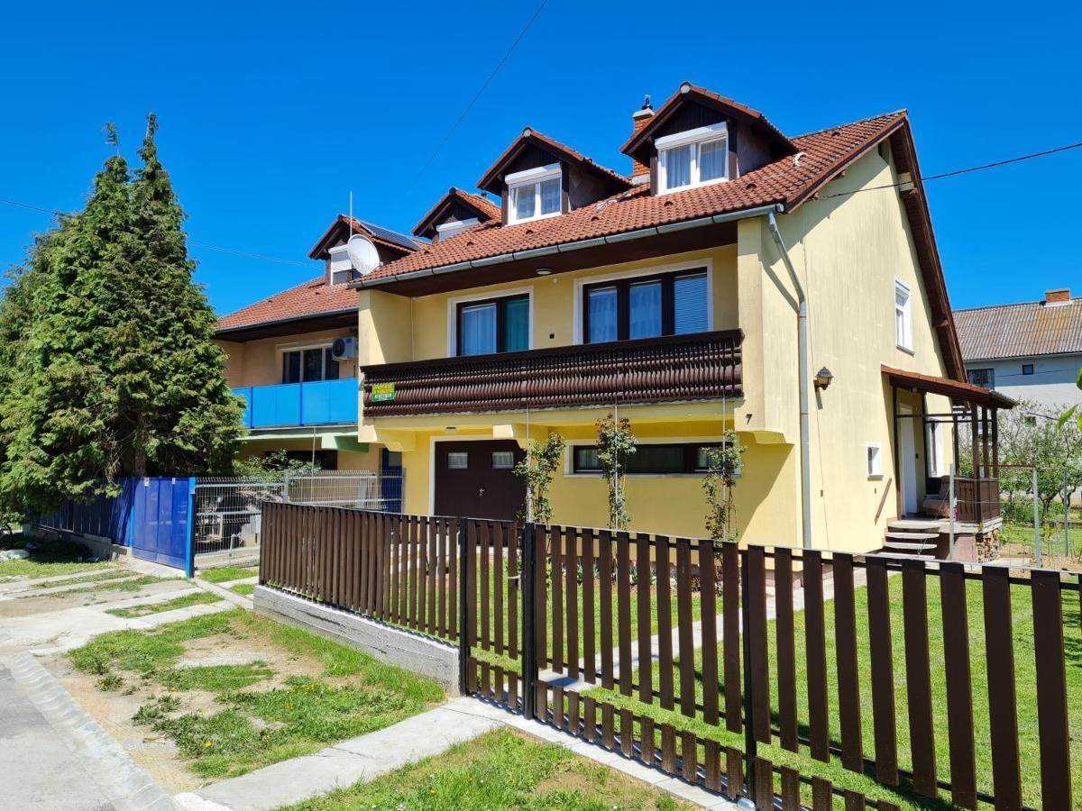 Ferienwohnung Gyongyvirag Apartman Lenti Exterior foto